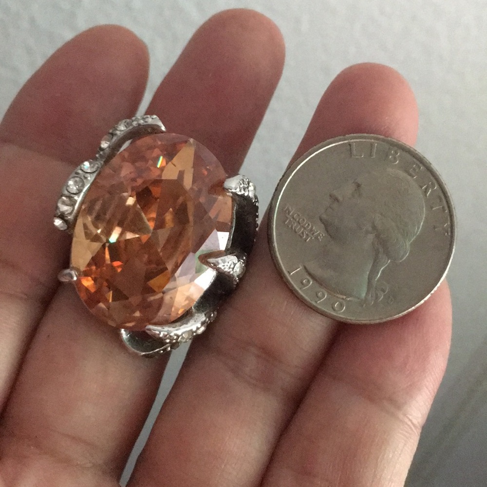 🖤HUGE💕CRYSTAL RING - Picture 2 of 10